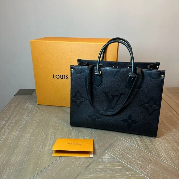 Louis Vuitton Black Embossed Shoulder Bag - Picture 3 of 7